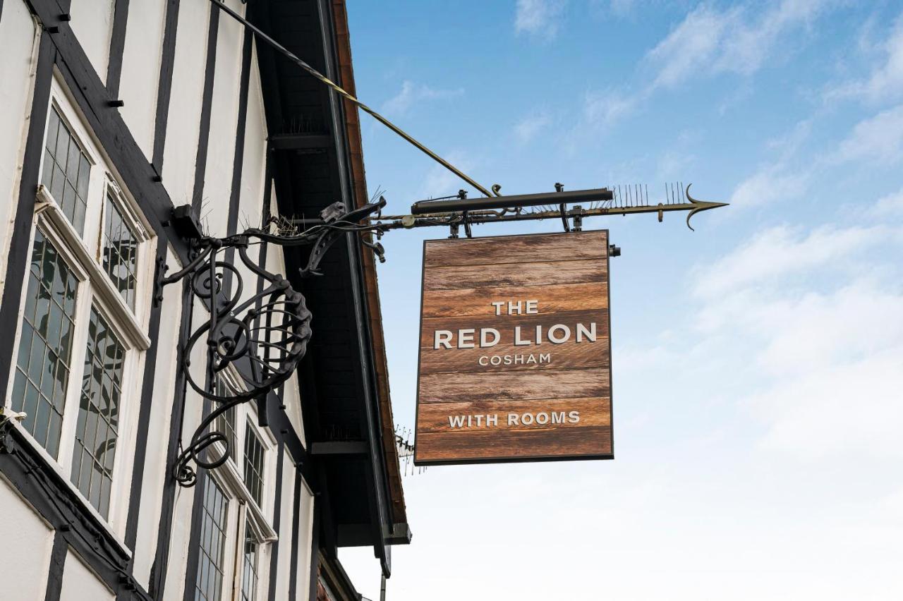 Отель The Red Lion By Innkeeper's Collection 4*